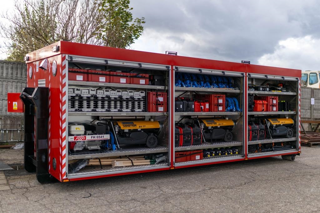 Fire service container